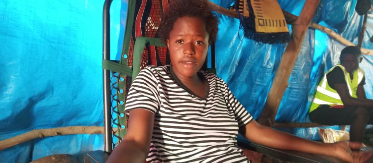 Burkina Faso : une “guérisseuse” hors du commun attire les foules